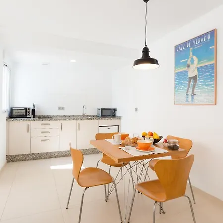 Pedregalejo, Casita Cerca Del Mar アパート